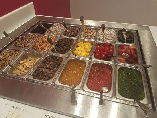 Razzleberriez Yogurt